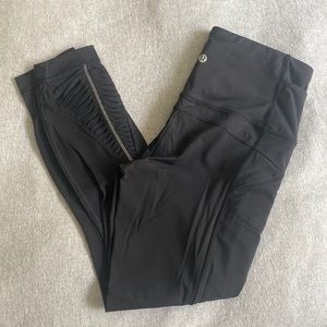 Black lululemon leggings 7/8 length
